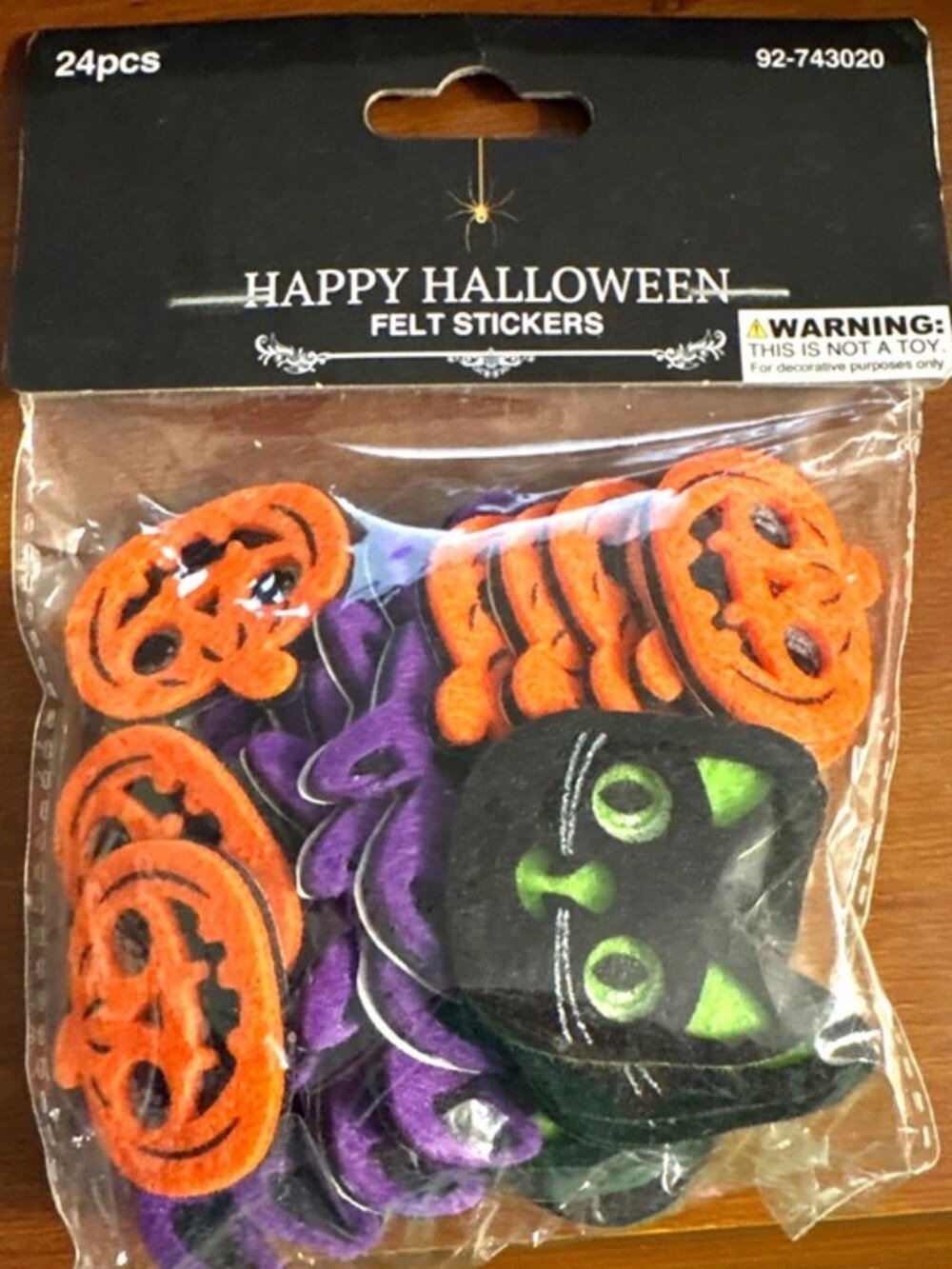 Happy Halloween Felt Stickers Pack Of 24 #92-743020 Pumpkins Bats Cats New